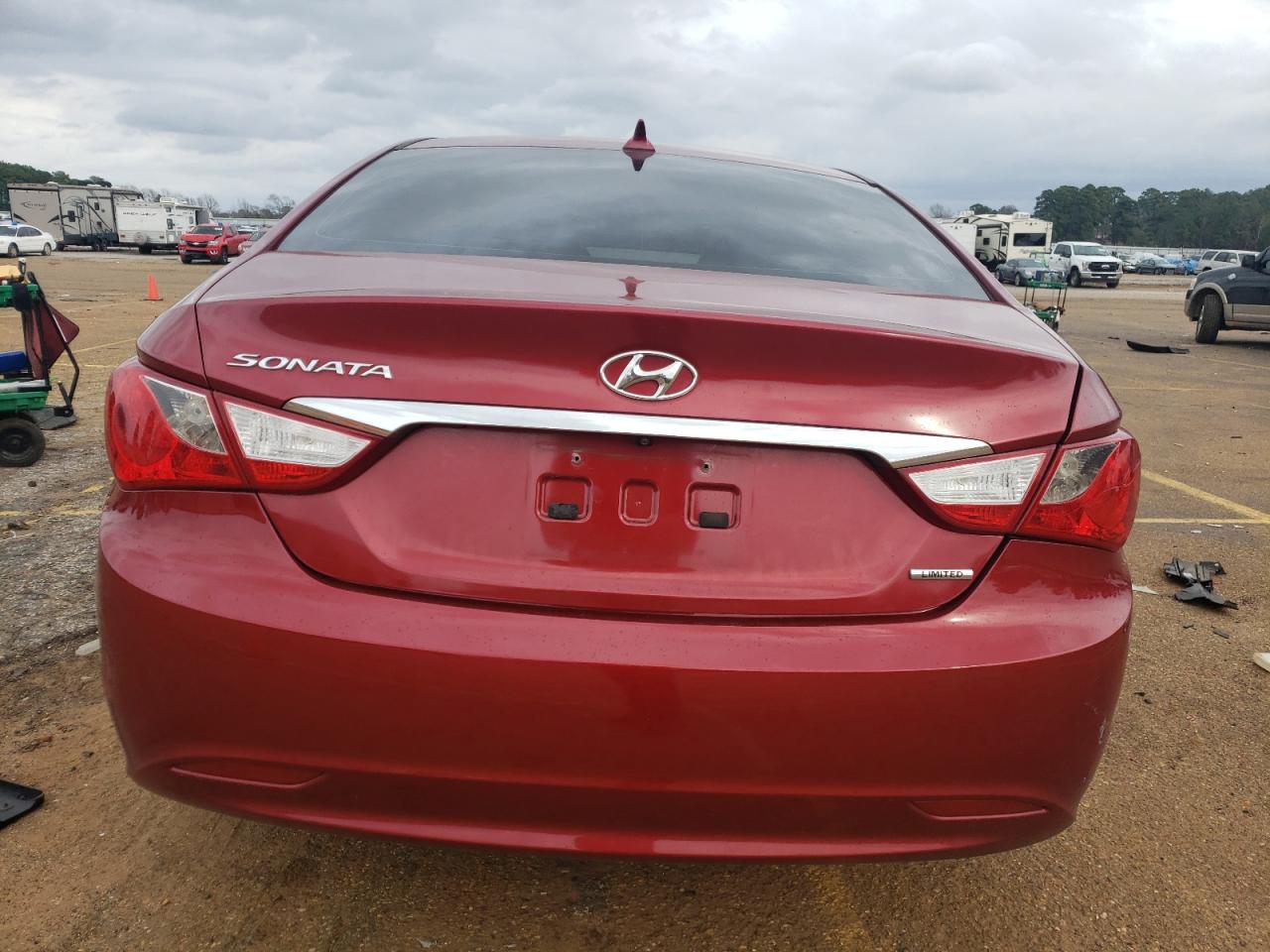 Photo 5 VIN: 5NPEC4ACXBH306027 - HYUNDAI SONATA 