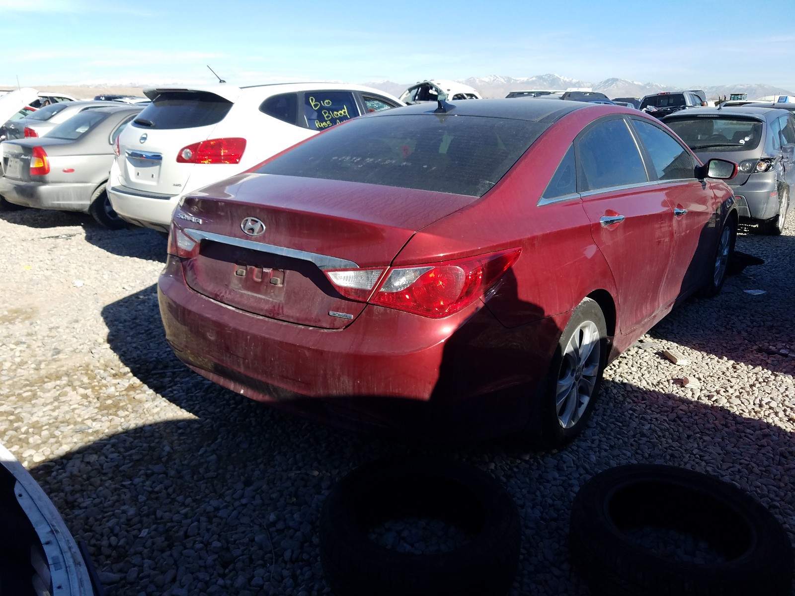 Photo 3 VIN: 5NPEC4ACXCH335853 - HYUNDAI SONATA SE 