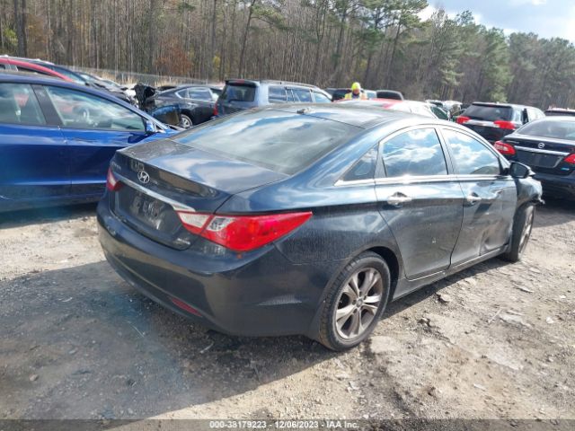 Photo 3 VIN: 5NPEC4ACXCH337800 - HYUNDAI SONATA 