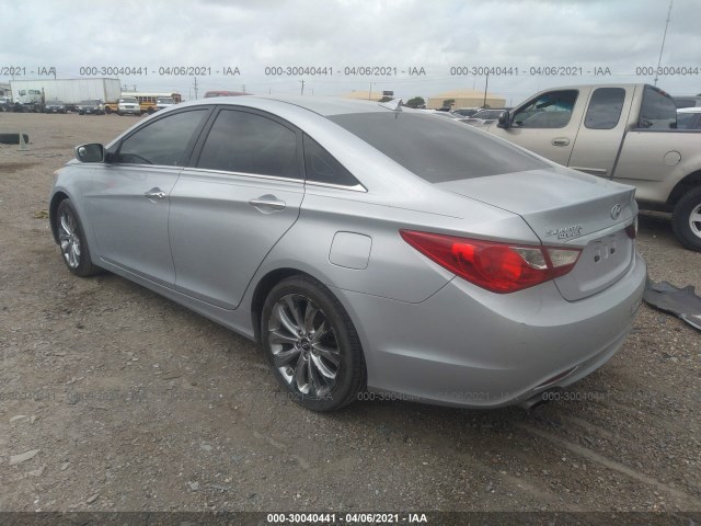 Photo 2 VIN: 5NPEC4ACXCH346500 - HYUNDAI SONATA 