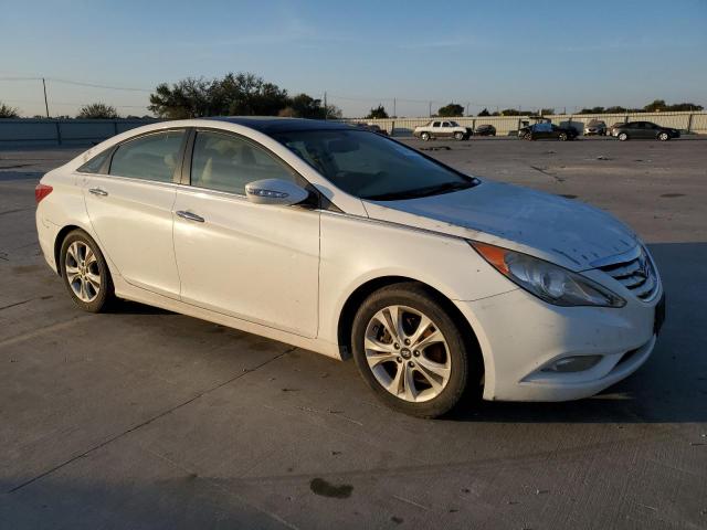 Photo 3 VIN: 5NPEC4ACXCH366746 - HYUNDAI SONATA SE 