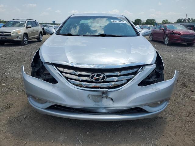 Photo 4 VIN: 5NPEC4ACXCH374927 - HYUNDAI SONATA 