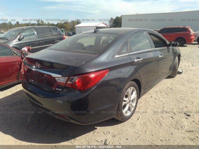 Photo 3 VIN: 5NPEC4ACXCH375463 - HYUNDAI SONATA 