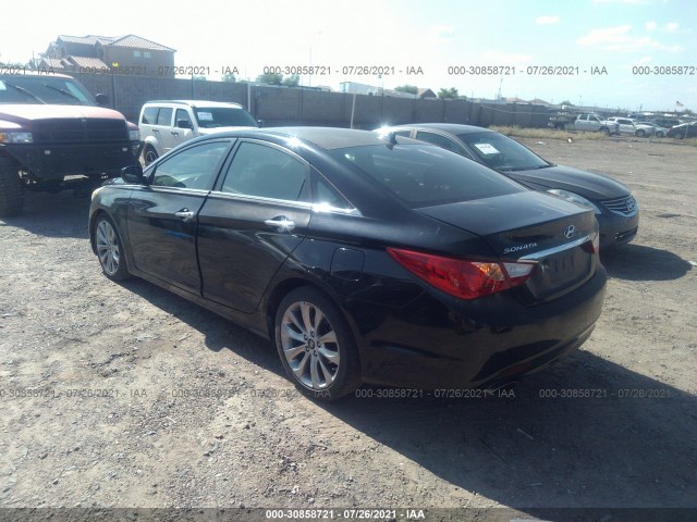 Photo 2 VIN: 5NPEC4ACXCH387497 - HYUNDAI SONATA 