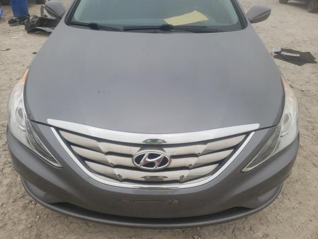 Photo 8 VIN: 5NPEC4ACXCH396166 - HYUNDAI SONATA SE 