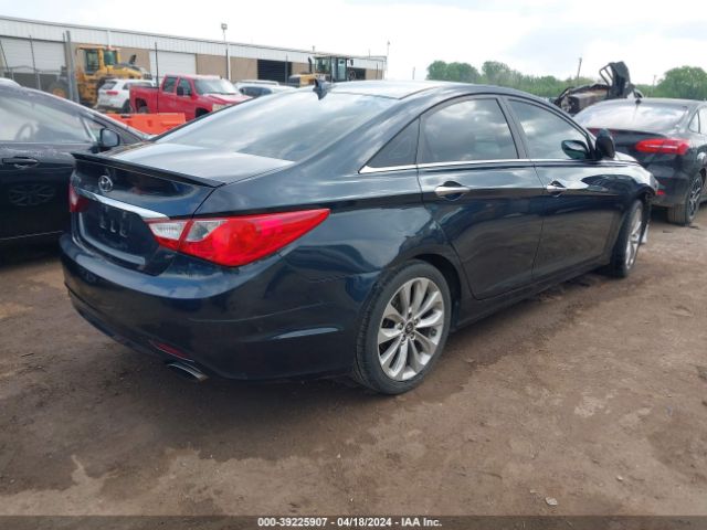 Photo 3 VIN: 5NPEC4ACXCH417890 - HYUNDAI SONATA 