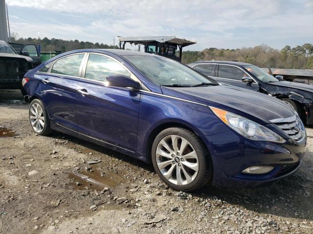 Photo 3 VIN: 5NPEC4ACXCH430042 - HYUNDAI SONATA SE 