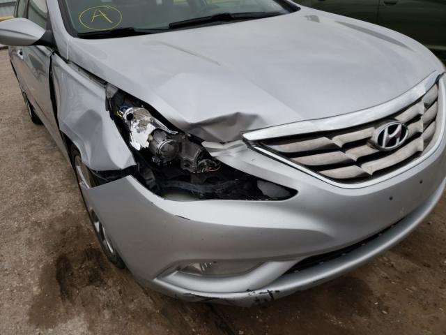 Photo 8 VIN: 5NPEC4ACXCH436858 - HYUNDAI SONATA SE 