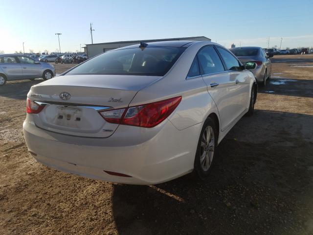 Photo 3 VIN: 5NPEC4ACXCH455314 - HYUNDAI SONATA SE 