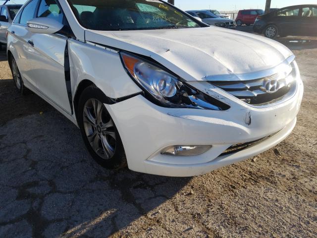 Photo 8 VIN: 5NPEC4ACXCH455314 - HYUNDAI SONATA SE 