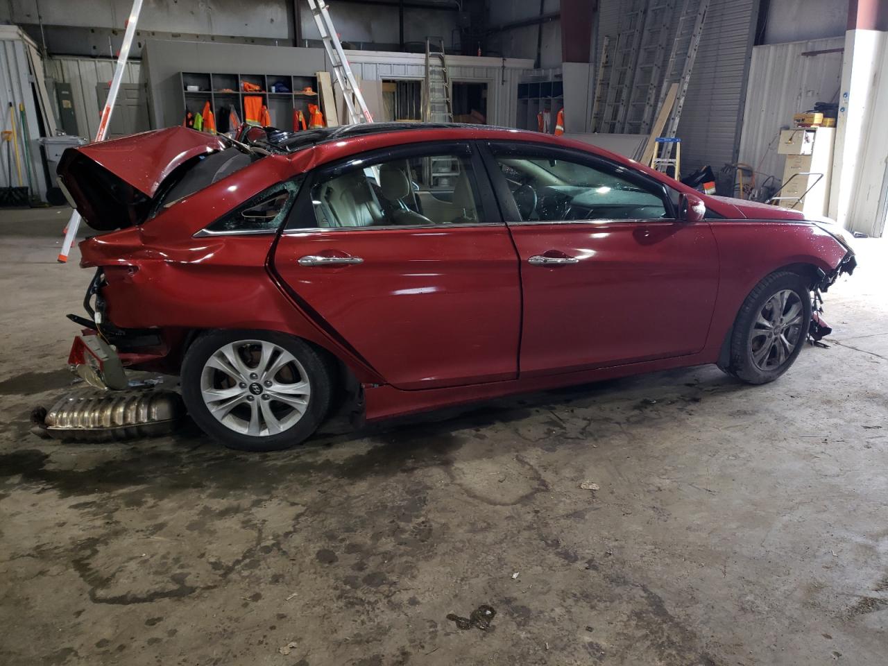 Photo 2 VIN: 5NPEC4ACXCH462019 - HYUNDAI SONATA 