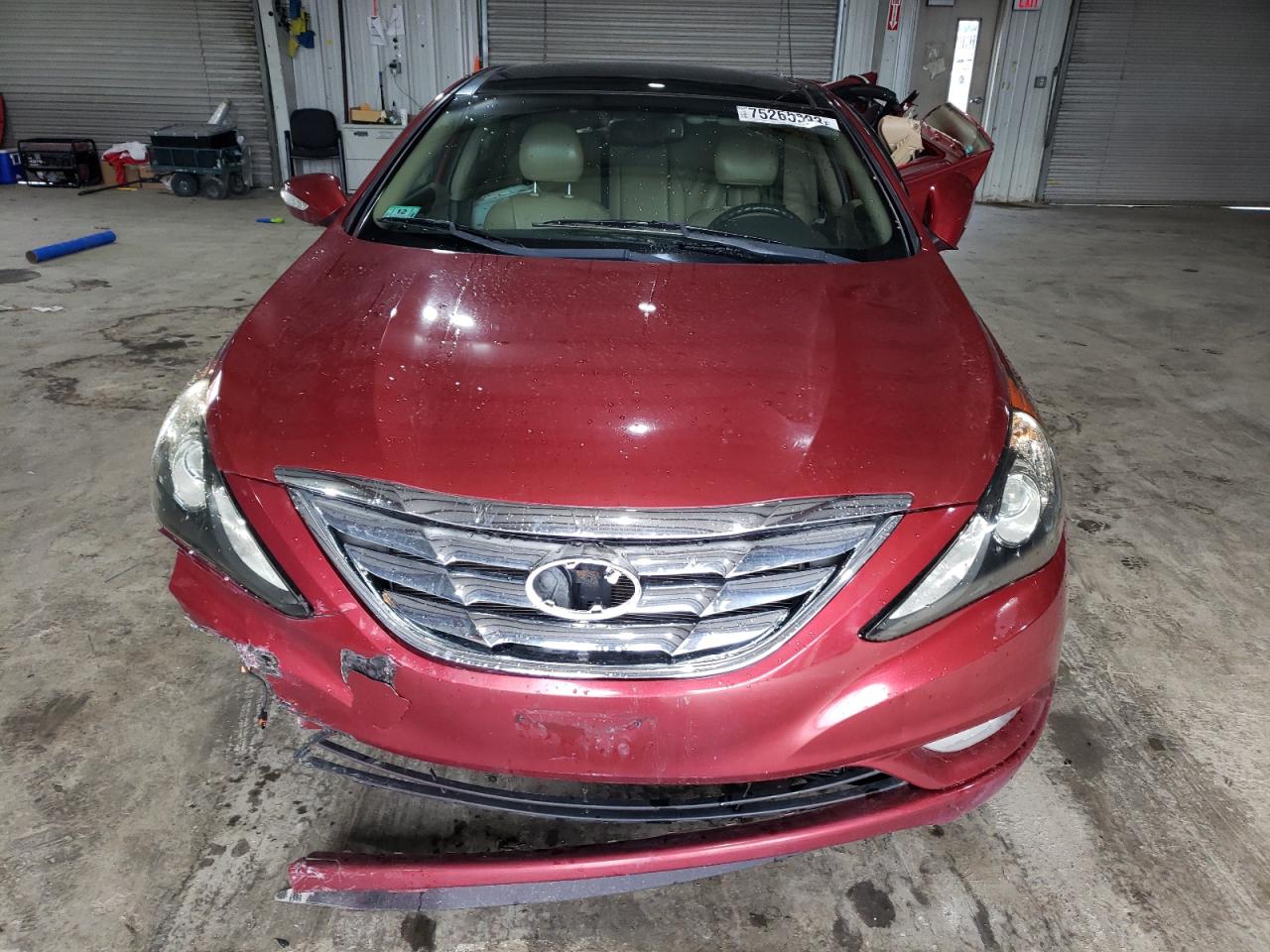 Photo 4 VIN: 5NPEC4ACXCH462019 - HYUNDAI SONATA 