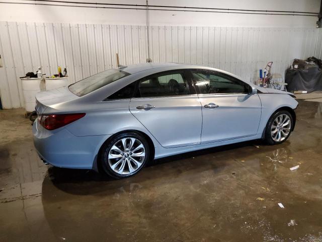 Photo 2 VIN: 5NPEC4ACXCH469570 - HYUNDAI SONATA 