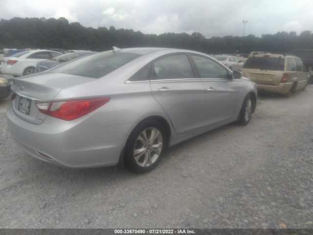 Photo 3 VIN: 5NPEC4ACXDH505484 - HYUNDAI SONATA 