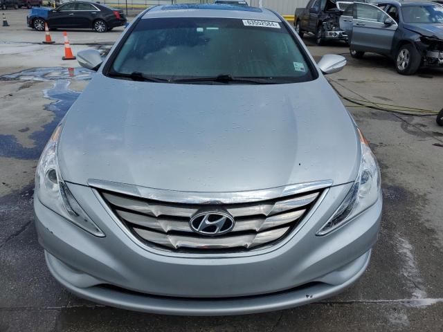 Photo 4 VIN: 5NPEC4ACXDH516856 - HYUNDAI SONATA 