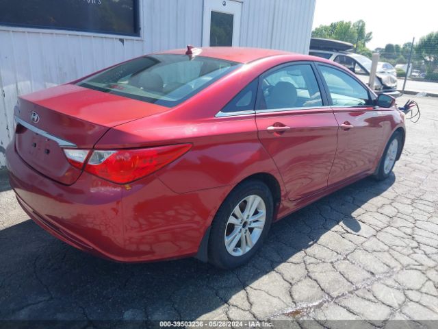 Photo 3 VIN: 5NPEC4ACXDH518851 - HYUNDAI SONATA 