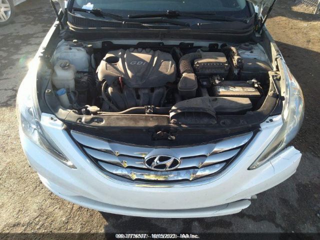 Photo 9 VIN: 5NPEC4ACXDH529767 - HYUNDAI SONATA 