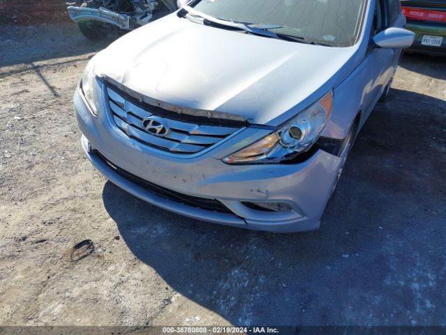 Photo 5 VIN: 5NPEC4ACXDH532491 - HYUNDAI SONATA 