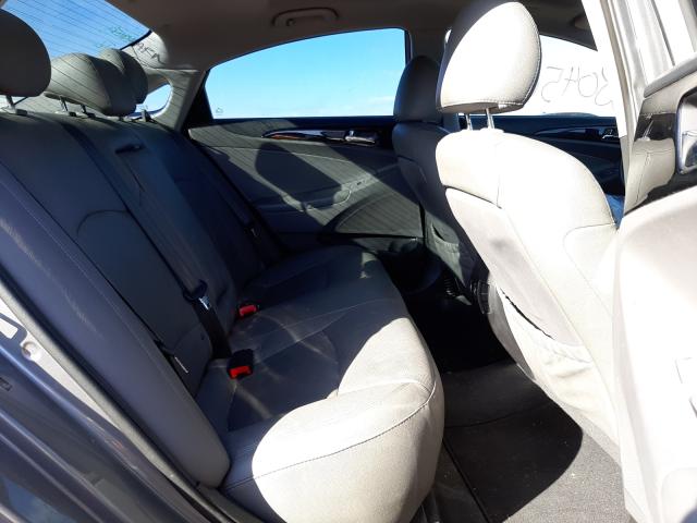 Photo 5 VIN: 5NPEC4ACXDH555558 - HYUNDAI SONATA SE 