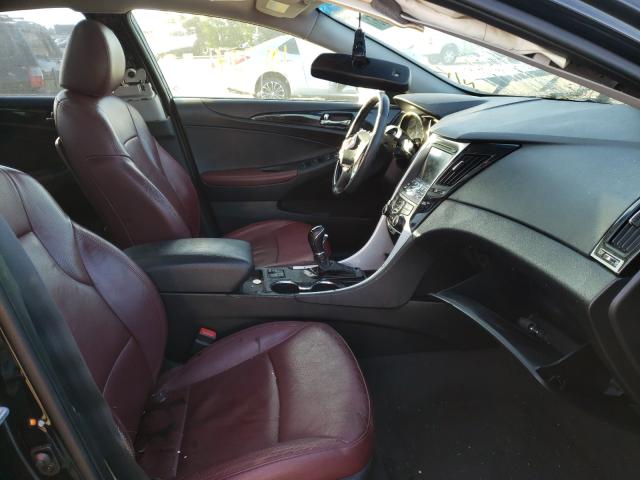 Photo 4 VIN: 5NPEC4ACXDH569136 - HYUNDAI SONATA SE 