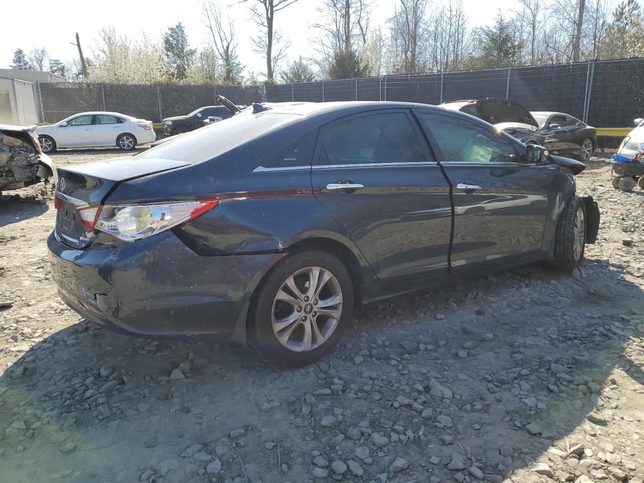 Photo 2 VIN: 5NPEC4ACXDH594294 - HYUNDAI SONATA 