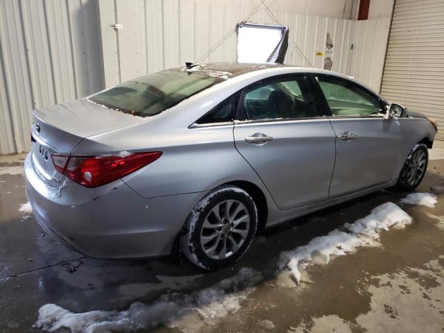 Photo 2 VIN: 5NPEC4ACXDH617105 - HYUNDAI SONATA 