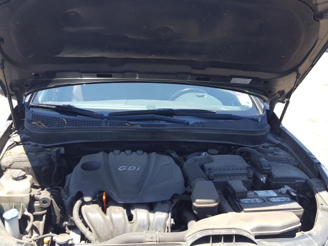 Photo 6 VIN: 5NPEC4ACXDH769885 - HYUNDAI SONATA SE 