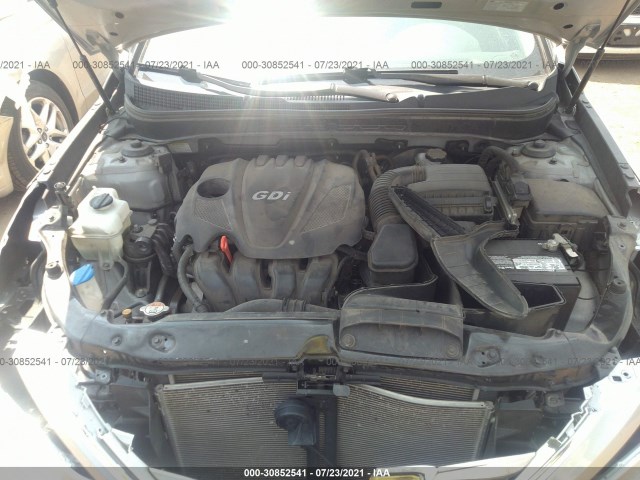 Photo 9 VIN: 5NPEC4ACXDH790347 - HYUNDAI SONATA 