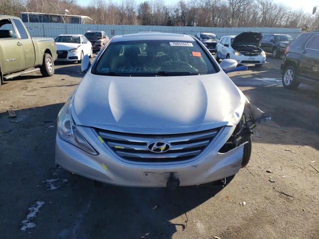 Photo 4 VIN: 5NPEC4ACXEH813918 - HYUNDAI SONATA SE 