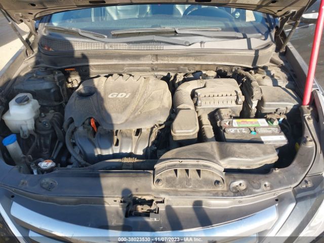 Photo 9 VIN: 5NPEC4ACXEH840830 - HYUNDAI SONATA 