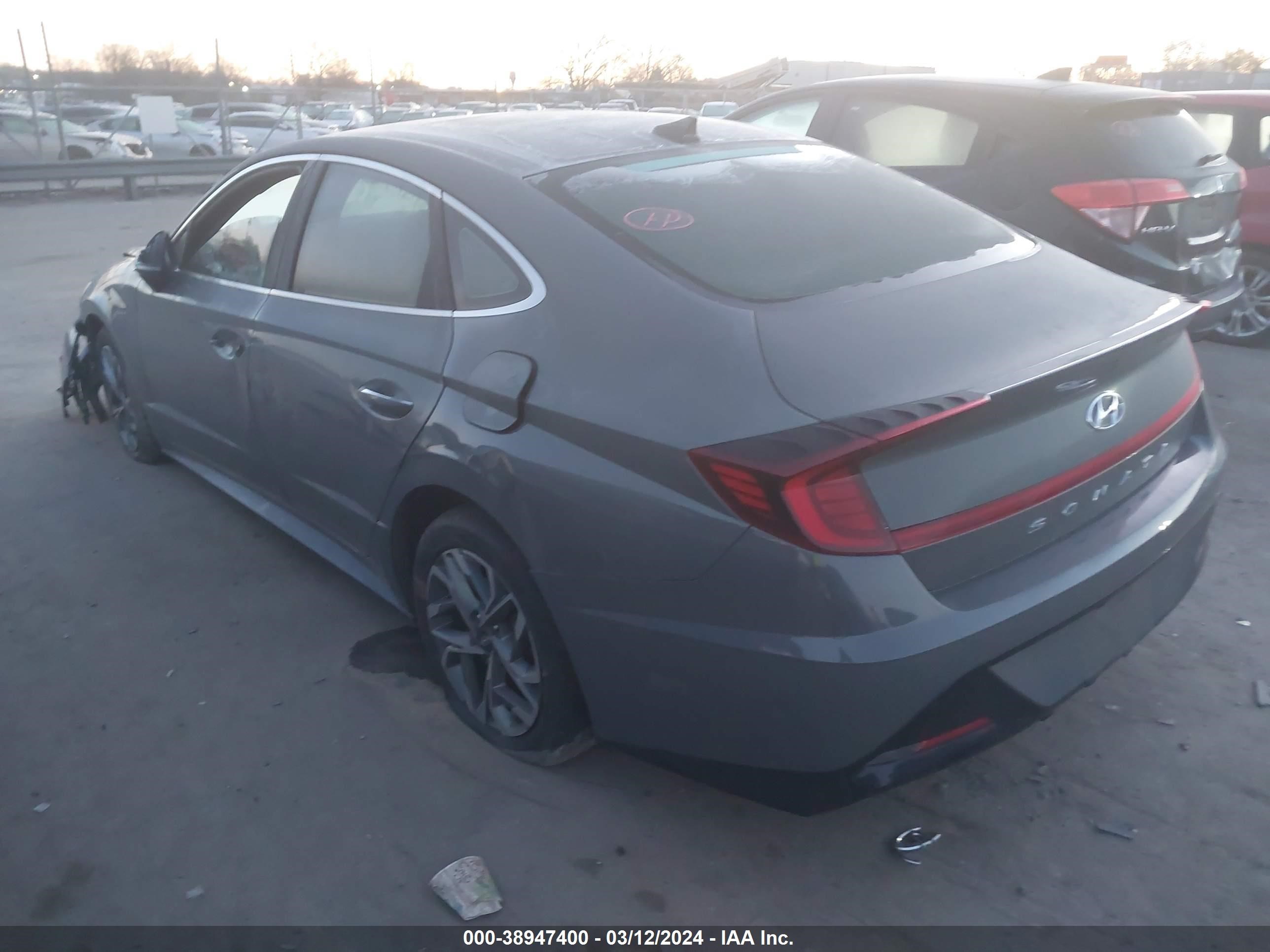 Photo 2 VIN: 5NPEF4JA1LH042025 - HYUNDAI SONATA 