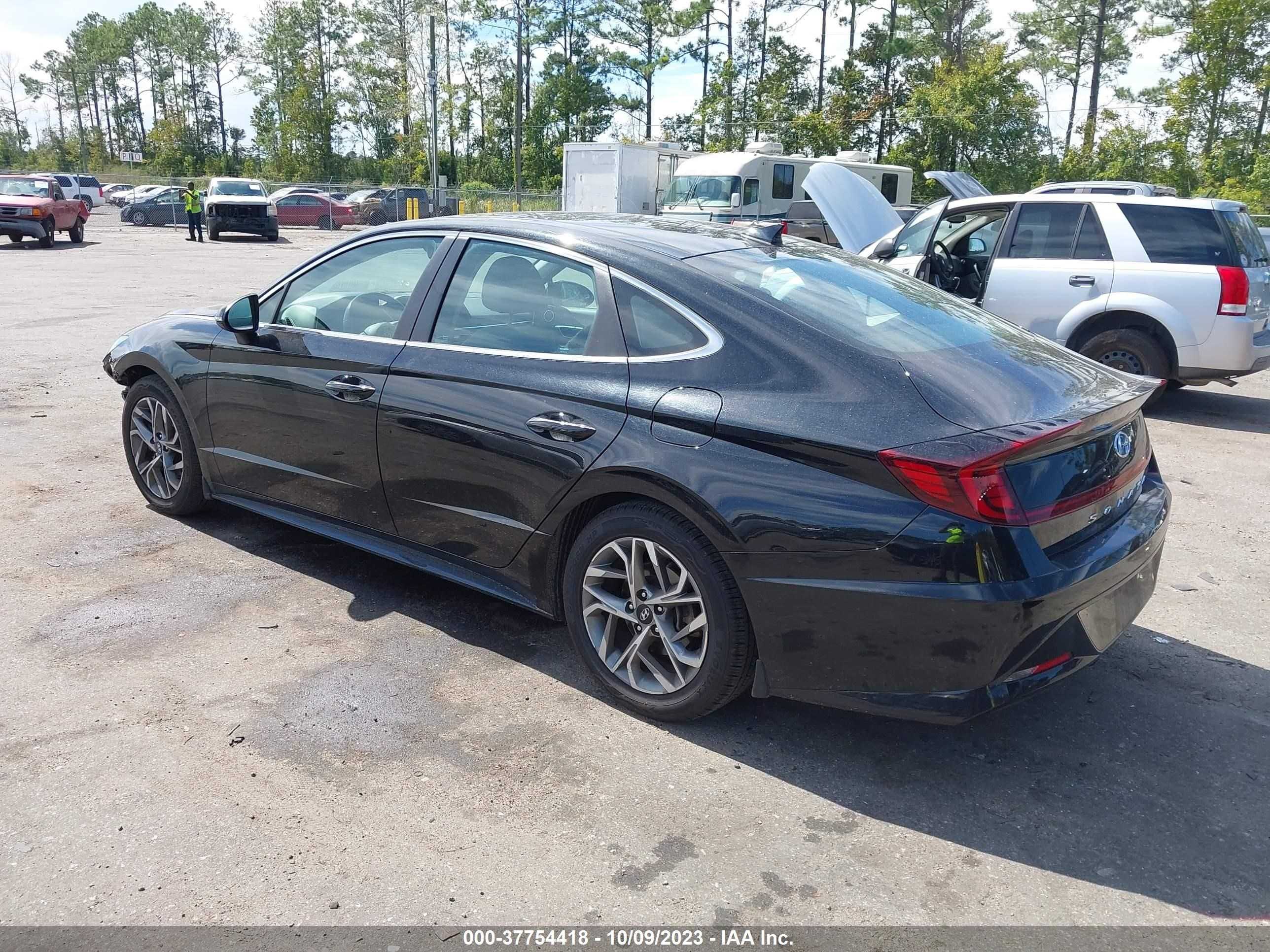 Photo 2 VIN: 5NPEF4JA1LH047581 - HYUNDAI SONATA 