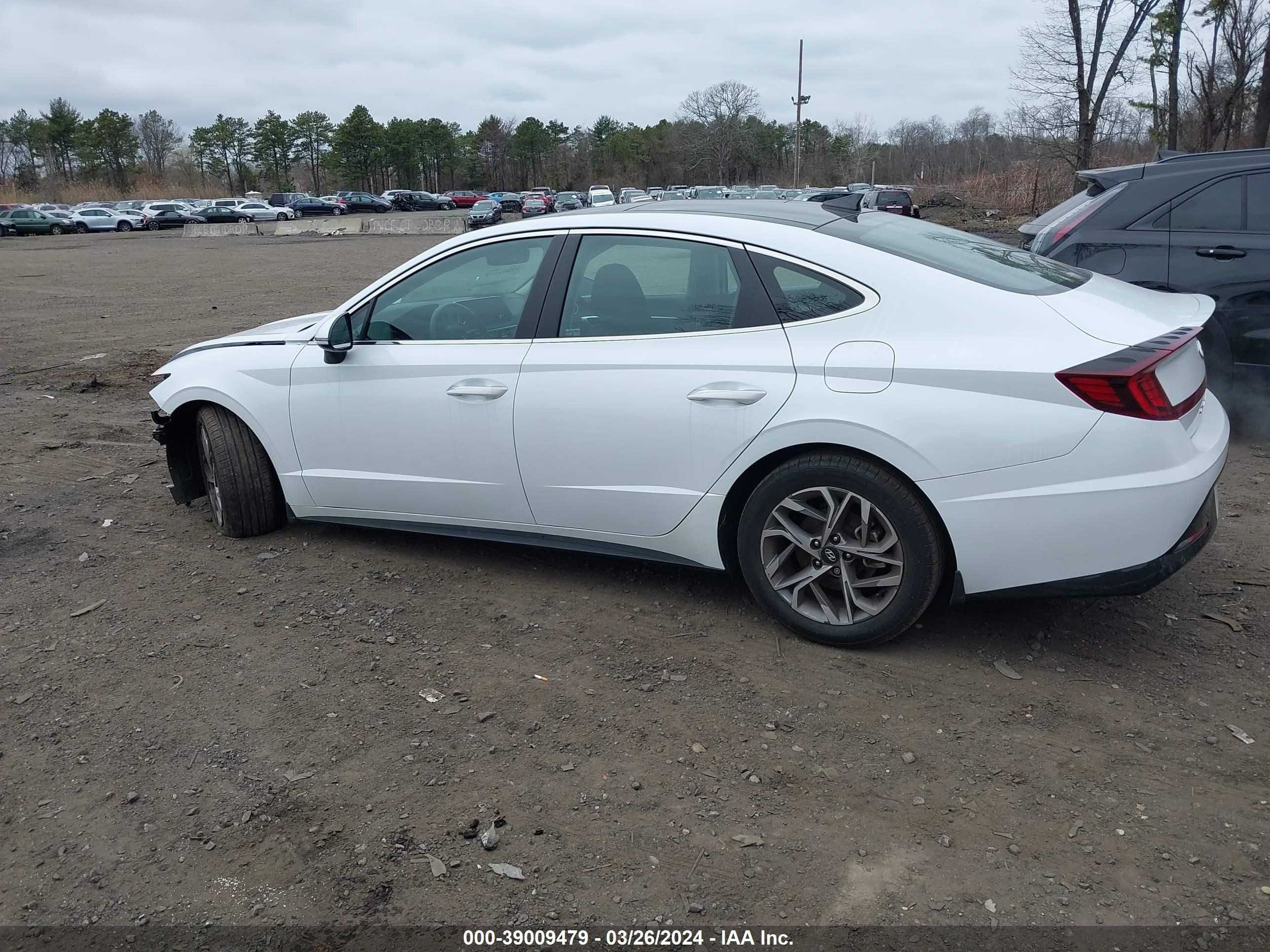 Photo 13 VIN: 5NPEF4JA6MH096406 - HYUNDAI SONATA 