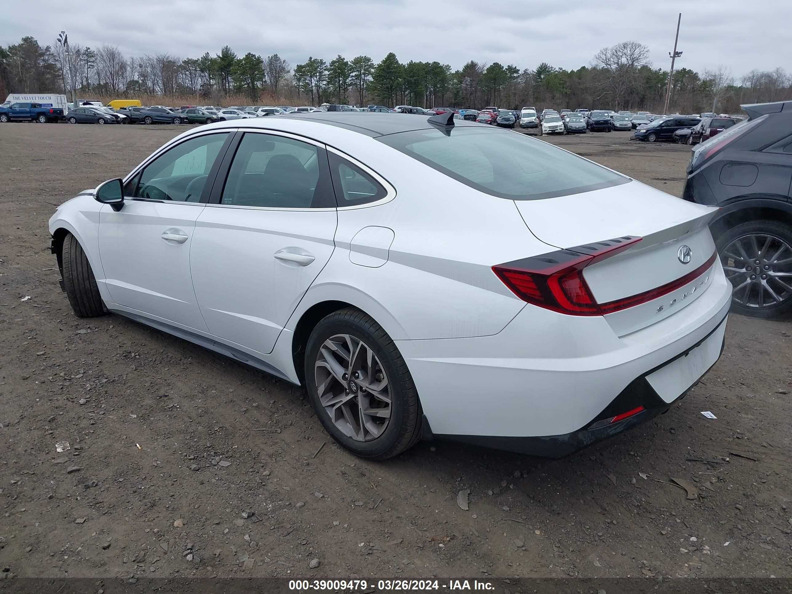 Photo 2 VIN: 5NPEF4JA6MH096406 - HYUNDAI SONATA 