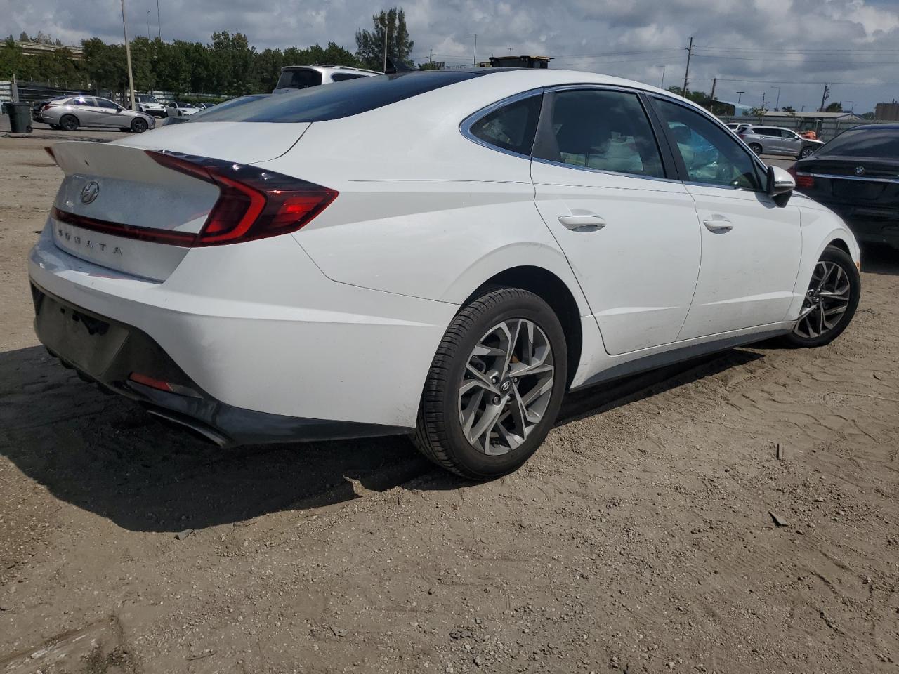 Photo 2 VIN: 5NPEF4JA7LH026850 - HYUNDAI SONATA 