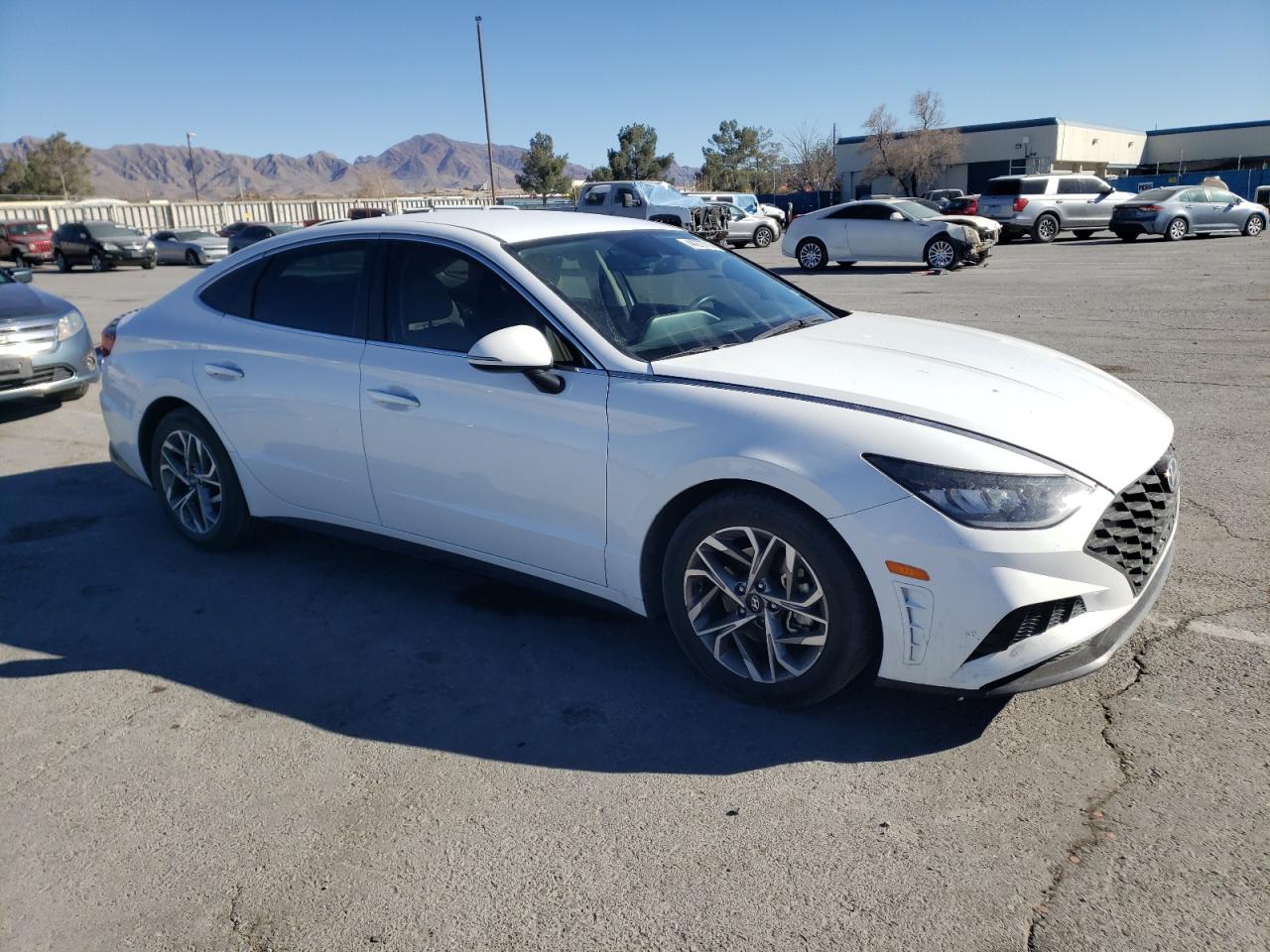 Photo 3 VIN: 5NPEF4JA8LH055418 - HYUNDAI SONATA 