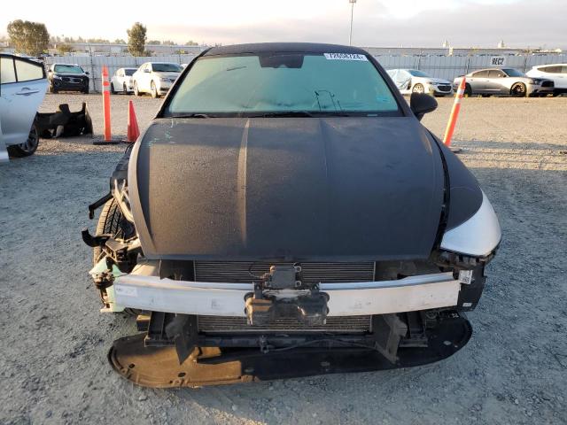 Photo 4 VIN: 5NPEG4JA0LH020403 - HYUNDAI SONATA SE 