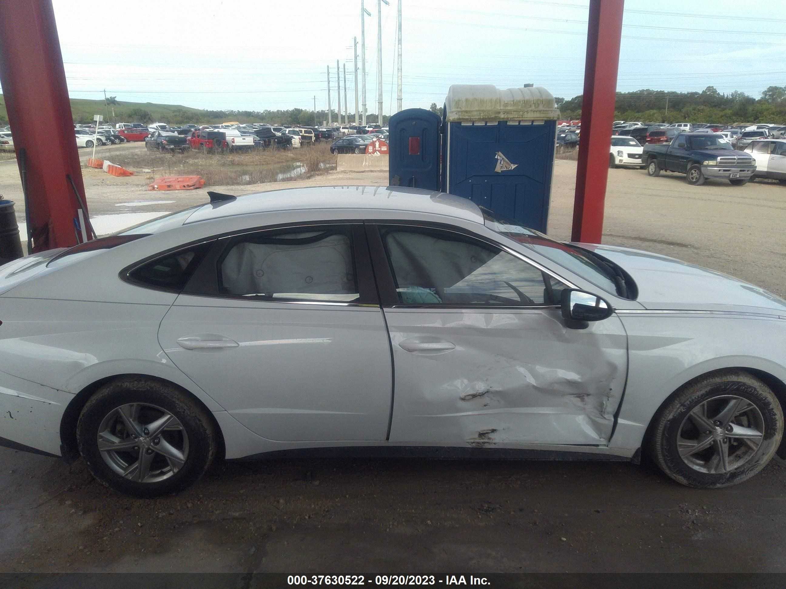 Photo 12 VIN: 5NPEG4JA0MH104321 - HYUNDAI SONATA 