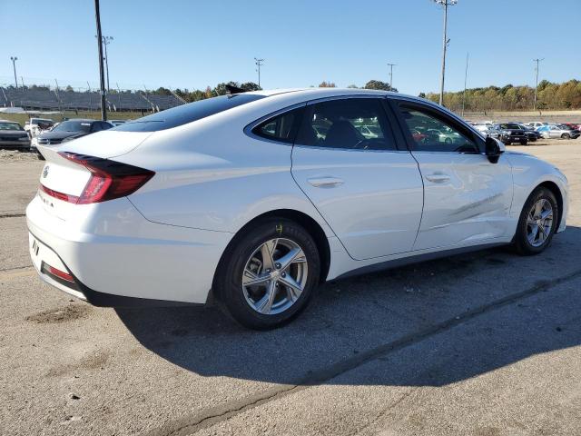 Photo 2 VIN: 5NPEG4JA2MH120309 - HYUNDAI SONATA 