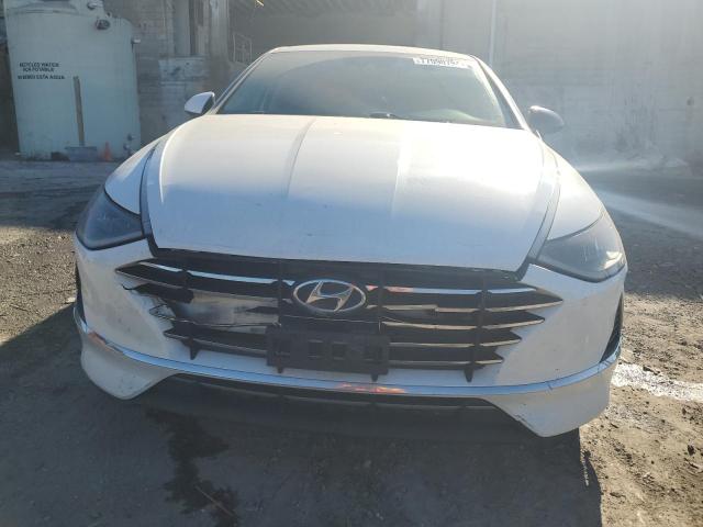 Photo 4 VIN: 5NPEG4JA2MH121671 - HYUNDAI SONATA SE 