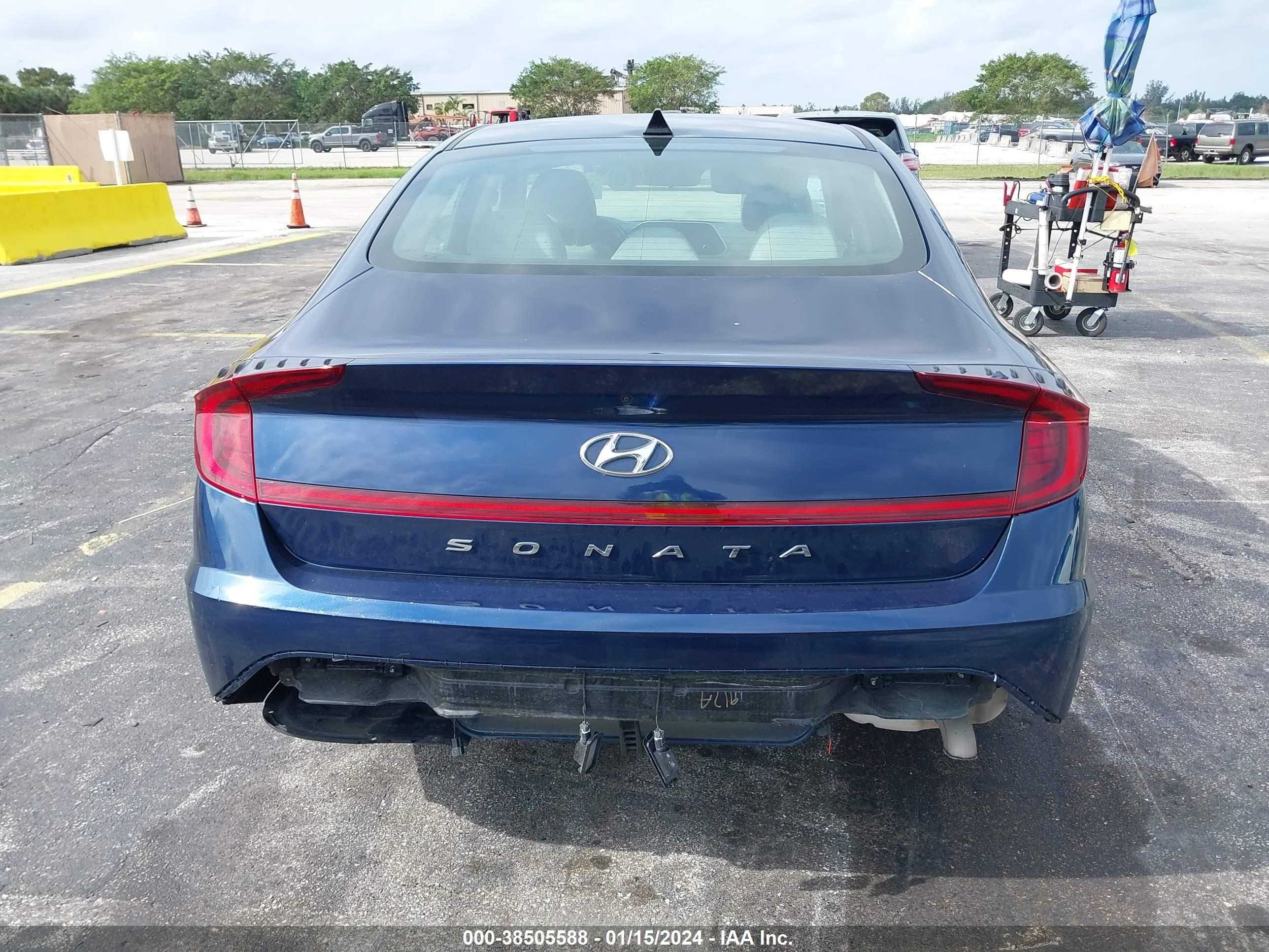 Photo 16 VIN: 5NPEG4JA4MH077642 - HYUNDAI SONATA 