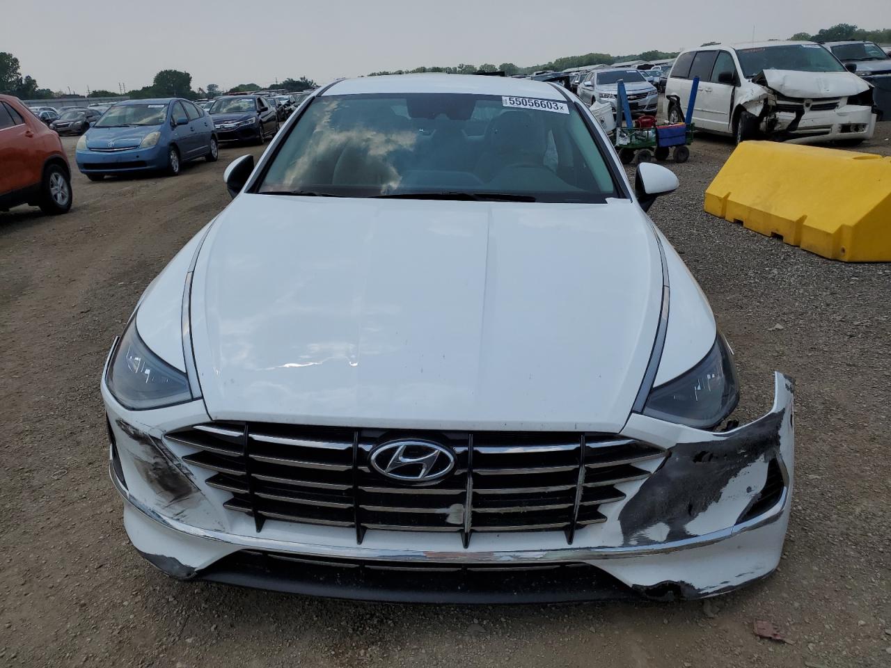 Photo 4 VIN: 5NPEG4JA4NH144399 - HYUNDAI SONATA 