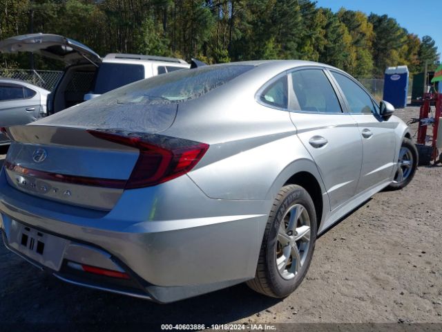 Photo 3 VIN: 5NPEG4JA4NH147335 - HYUNDAI SONATA 