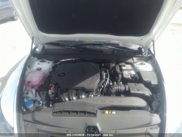 Photo 9 VIN: 5NPEG4JA6NH136143 - HYUNDAI SONATA 