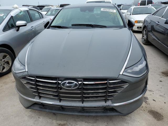 Photo 4 VIN: 5NPEG4JA6NH150057 - HYUNDAI SONATA SE 