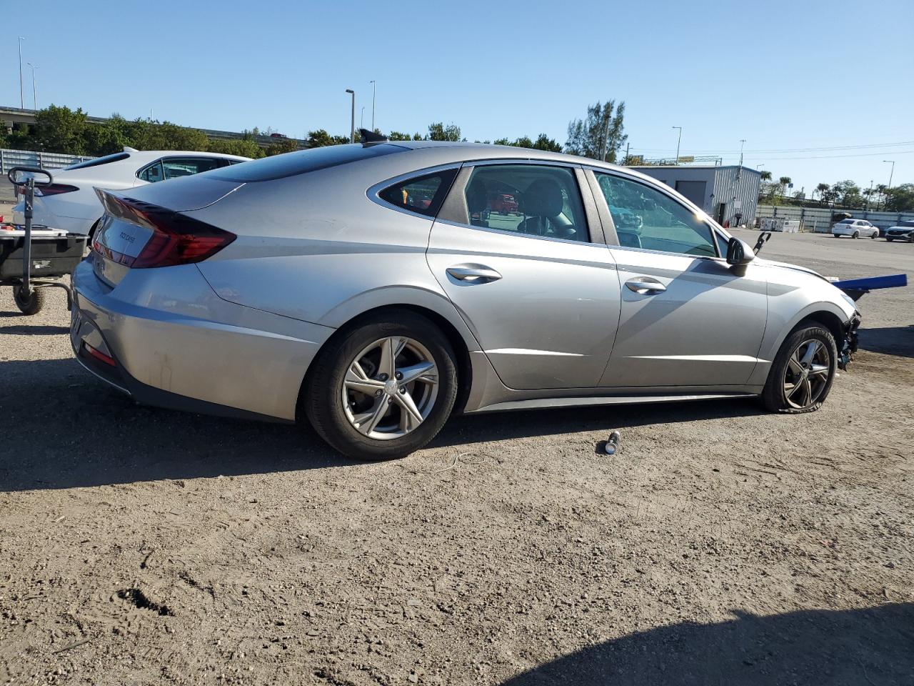 Photo 2 VIN: 5NPEG4JA7LH045749 - HYUNDAI SONATA 