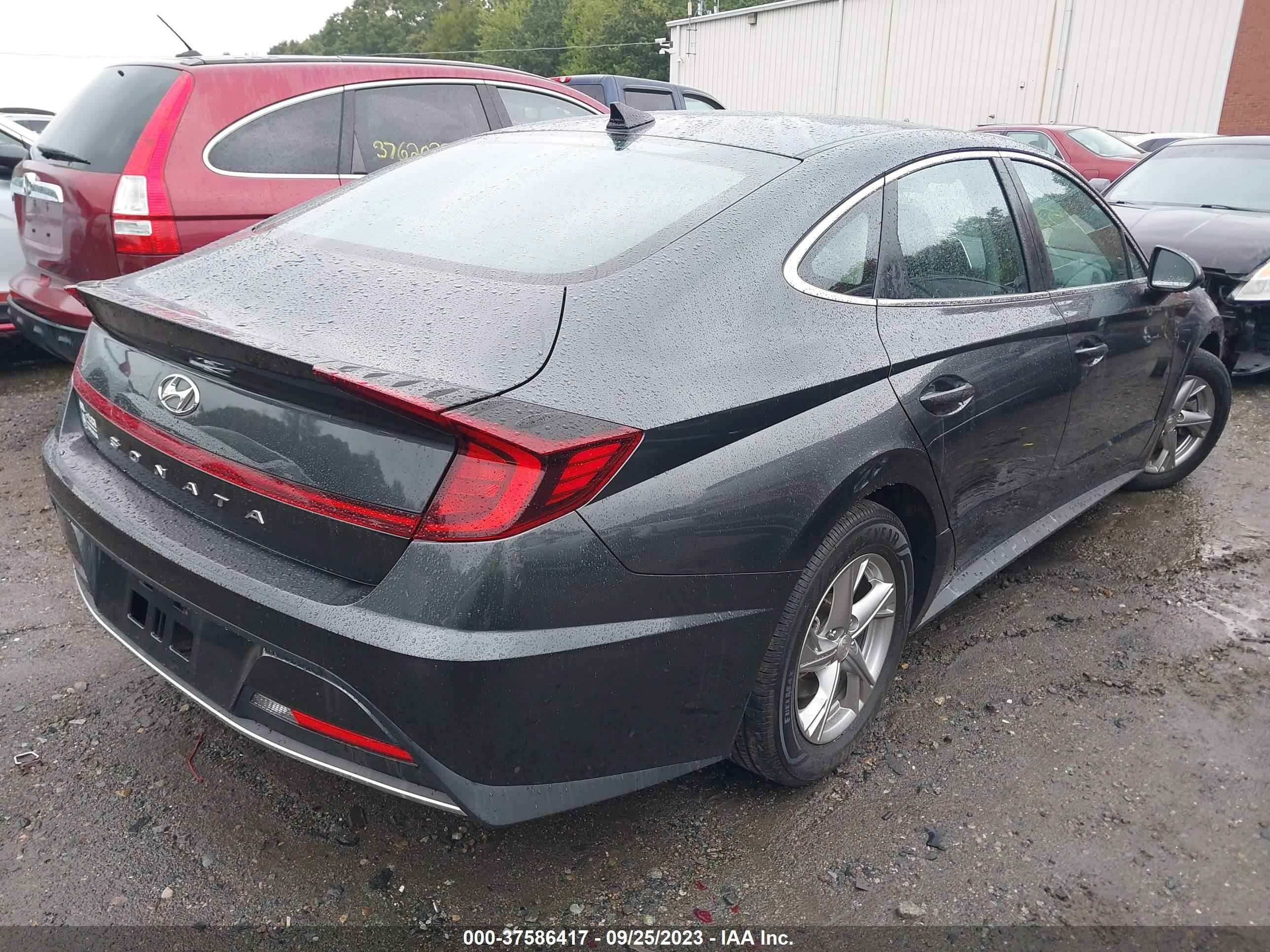 Photo 3 VIN: 5NPEG4JA8LH051379 - HYUNDAI SONATA 