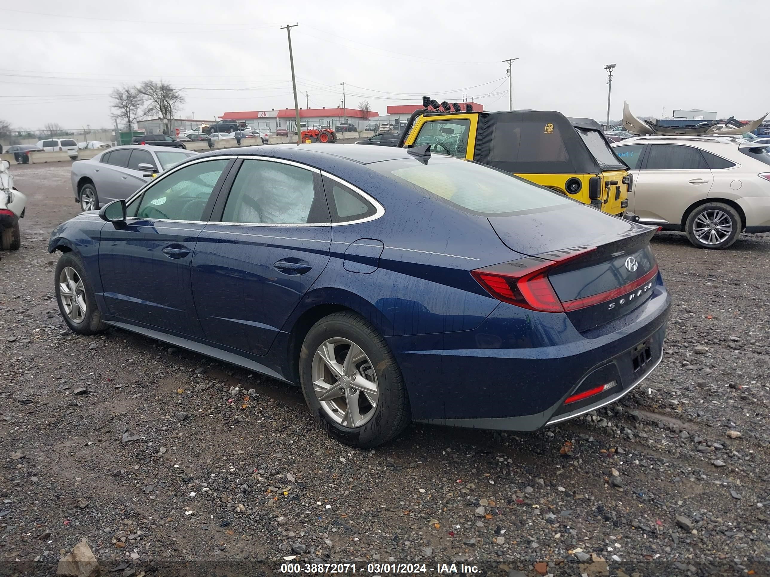 Photo 2 VIN: 5NPEG4JA8MH077644 - HYUNDAI SONATA 