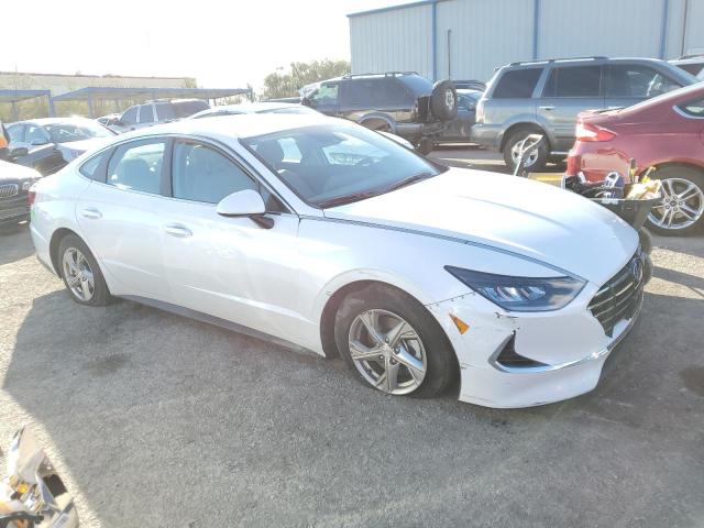 Photo 3 VIN: 5NPEG4JA8MH128138 - HYUNDAI SONATA SE 