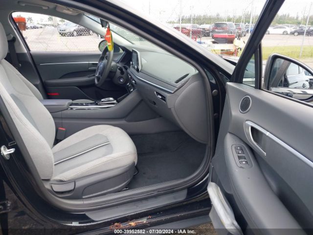 Photo 4 VIN: 5NPEG4JA9LH012784 - HYUNDAI SONATA 